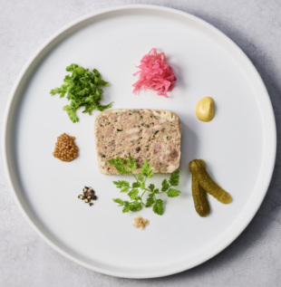 季節の彩りサラダ